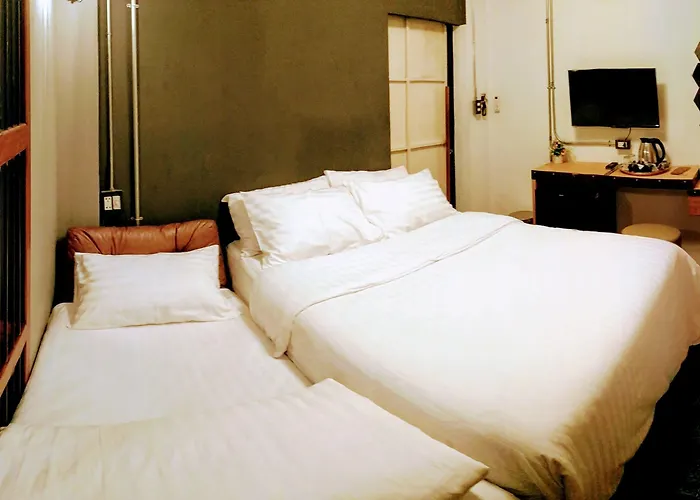 Hostel Zeds *