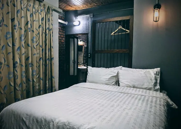 Albergue Zeds *
